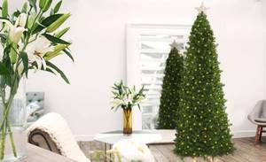 lot 286 image: Easy Setup Christmas Tree - The Natural