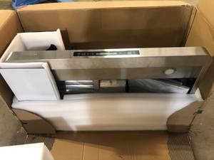 iKTCH 36-in 900-CFM Ducted Stainless Steel Wall-Mounted Range Hood Customer Returns See Pictures