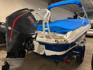 lot 16 image: 2023 Glastron GX210 w225 MN 8444 MH