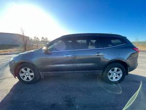 lot 12B image: 2011 Chevrolet Traverse LT - AWD