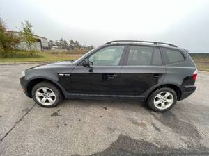 lot 1 image: 2008 BMW X3 3.0SI - AWD
