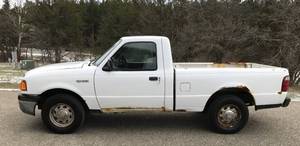 lot 17 image: 2005 Ford Ranger XL