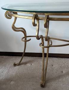 lot 20 image: Glass Topped Gold Bird Accent Console Table