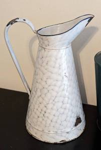 lot 44 image: Three Large Vintage Enamel Pitchers