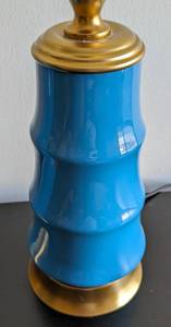 lot 65 image: Pair of Blue and Gold Ceramic Table Lamps