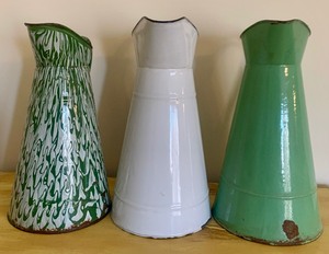 lot 135 image: Three Vintage Granite Ware Pitchers
