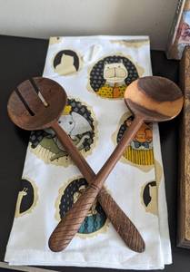 lot 161 image: Assorted Servingware and More