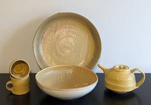 lot 164 image: Signed Glazed Pottery Set