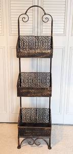 lot 191 image: Decorative Bronze Metal Shelf