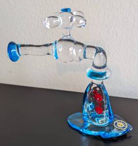 lot 158A image: Art Glass Fish Figurine and Paperweight