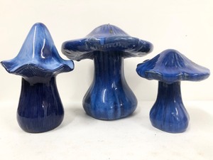 lot 154 image: 3 Blue Glazed Terracotta or Ceramic Mushroom Statues