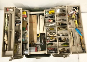 lot 190 image: Vintage Fishing Tackle Box FULL of Lures & Supplies