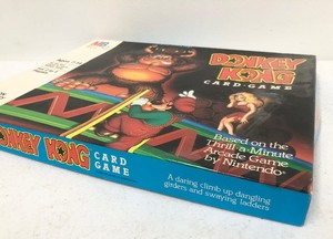 lot 191 image: Vintage 1981 Milton Bradley  Nintendo DONKEY KONG Card Game