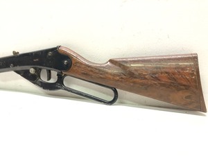 lot 228 image: Working DAISY Vintage BB Gun