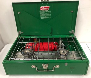 lot 282 image: Like-New or New Vintage COLEMAN Camping Stove
