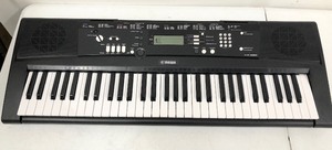 lot 285 image: Working YAMAHA Model EZ-220 Electronic Keyboard Paino wStand