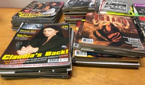 lot 304 image: LARGE Lot of Vintage 70s-60s etc Film & Movie Magazines