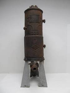lot 62 image: Old Vintage REX Railroad Car Gas Water Heater