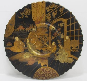 lot 67 image: Lovely Antique 19th Century Orientalist Lacquered Wood Platter or Plate