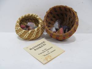 lot 77 image: 2 Small Hand Made Papago Indian Baskets wAssorted Polished Agates & Stones