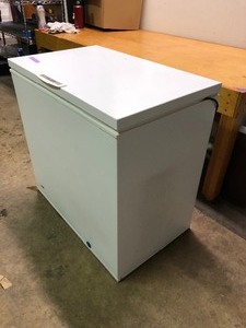 lot 318 image: Nice Working FRIGIDAIRE Commercial Freezer