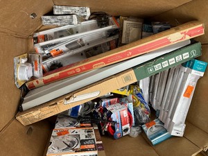 lot 26 image: Wholesale Pallet -Household  Hardware  Misc Tools - Customer Returns  Overstock New - Untested