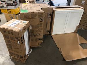 lot 33 image: Lot of Assorted Kitchen Cabinets Various Sizes and Conditions Customer Returns See Pictures