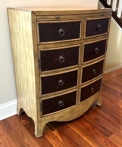 lot 19A image: Charming Decorative Storage Cabinet