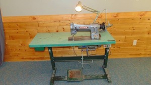 lot 8 image: Consew Model 206RB Heavy Duty Single Needle Upholstery Compound Walking Foot Sewing Machine with Table and Motor