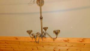 lot 33 image: 4 Lamp Brass Chandelier