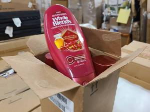 KK Box of 4 Whole Blends Cranberry and Argan Oil Conditioner