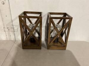 lot 455 image: 2 Uonlytech Wooden Ornament Lamp Vintage Candle Lantern