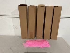 lot 499 image: meekoo 5 Pack Vases Eiffel Tower Vase with Feathers Flower Pink