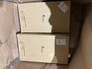 lot 604 image: LOT OF 18 NEW Desks