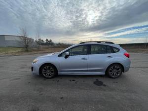 2013 Subaru Impreza 2.0I Sport Premium - AWD - 1 OWNER