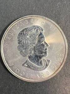 1 TROY OZ .9999 FINE SILVER 2021 CANADIAN MAPLE LEAF