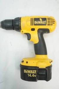lot 5 image: DeWalt drill