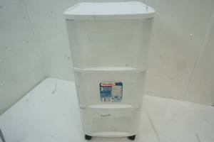 lot 45 image: Sterlite 3 drawer cart