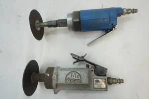lot 131 image: Mac tools