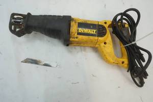 lot 137 image: DeWalt Reciprocating saw