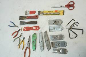 lot 159 image: shop supplies