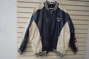 lot 191 image: Teva and Barrys jacket