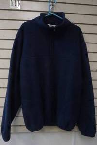 lot 204 image: Clarkfield Fleece pull over