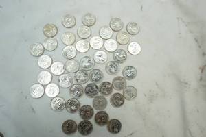 lot 218 image: Wisconsin quarters