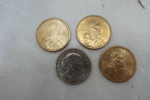 lot 229 image: dollar coins