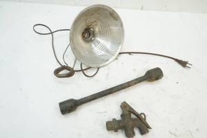 lot 258 image: tire wrench