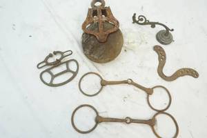 lot 279 image: pulley