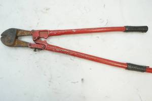lot 286 image: Bolt Cutter