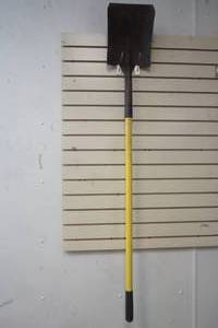 lot 304 image: Shovel