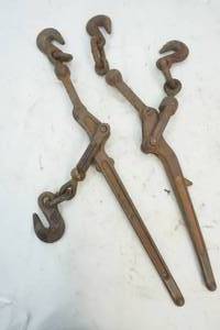 lot 339 image: Chain binders